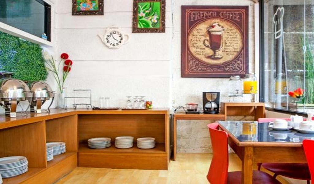 RedDoorz Plus @ Sukamulya Pasteur 2 Bandung Bagian luar foto