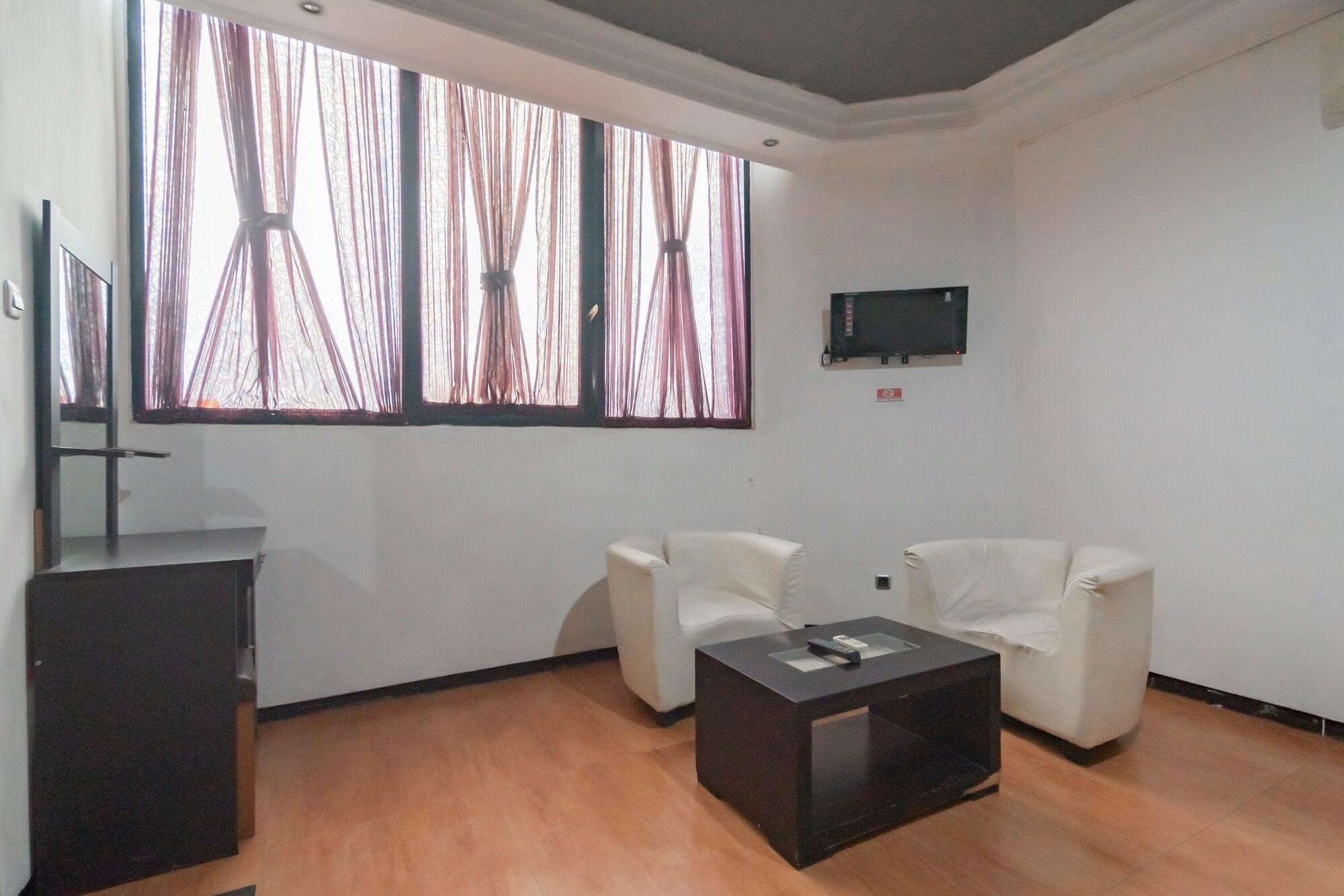 RedDoorz Plus @ Sukamulya Pasteur 2 Bandung Bagian luar foto