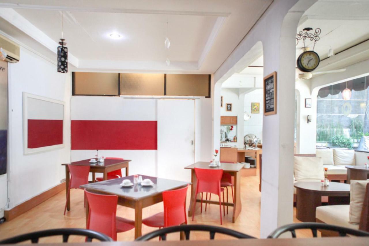 RedDoorz Plus @ Sukamulya Pasteur 2 Bandung Bagian luar foto